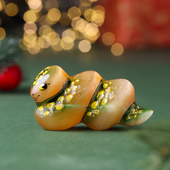 Фигурка «Змея Караи», селенит