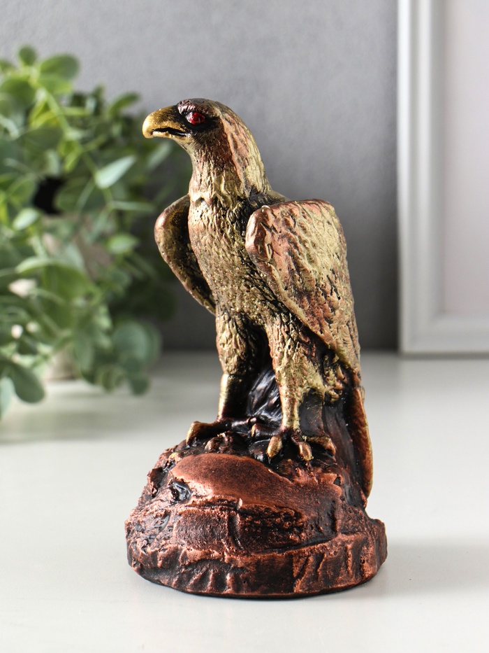 Копилка для денег «Орёл», гипс, 17.5×10×10 см, золотистый