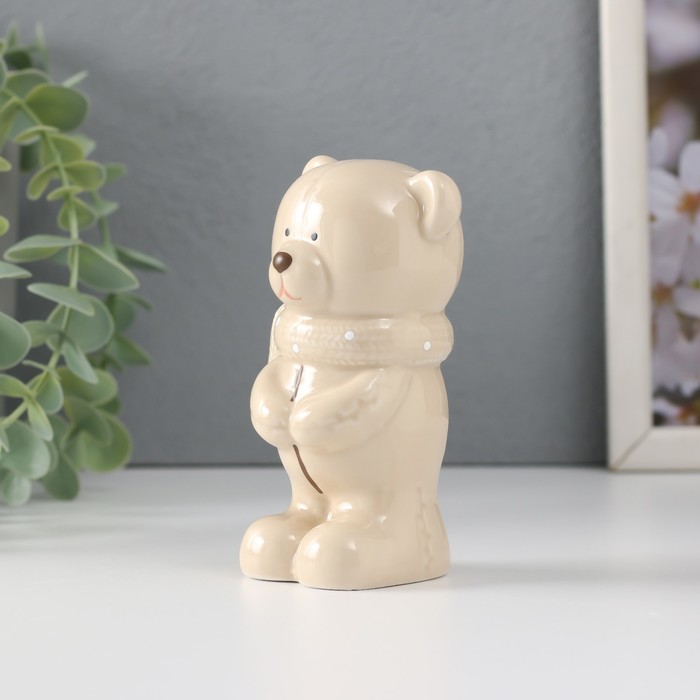 Фигурка керамика «Мишутка стесняшка в вязаном шарфике, стоит», 10.5×5×5.5 см