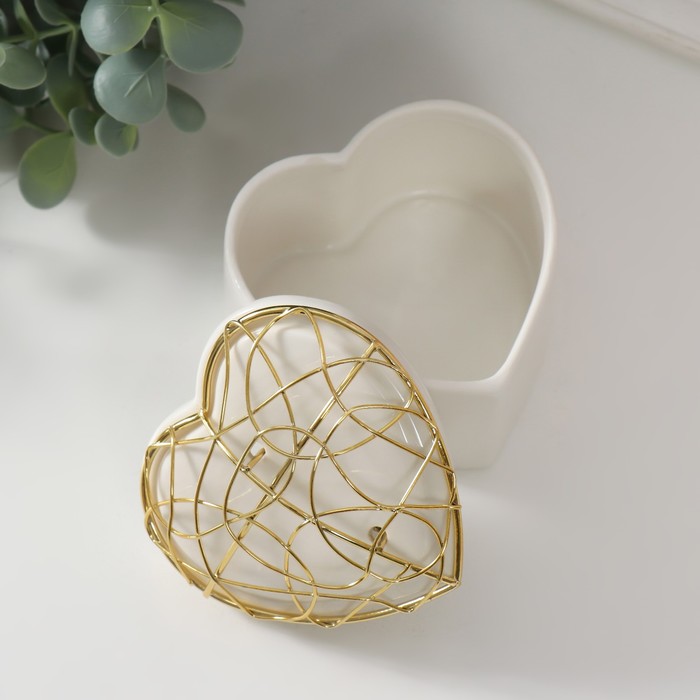 Шкатулка для украшений «Сердце. Каракули», для мелочи, керамика, металл, белая, 8.9×8.5×7.2 см
