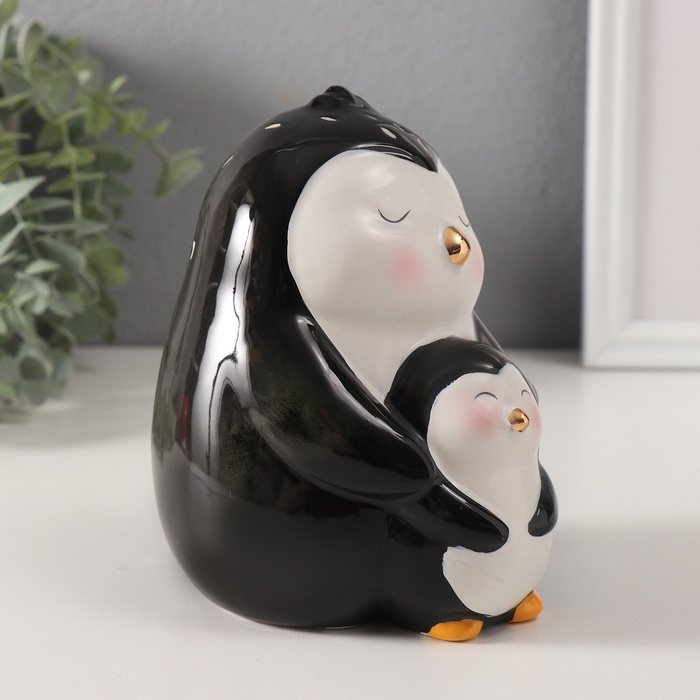 Копилка для денег «Пингвин с малышом», керамика, 10×11.9×13.8 см