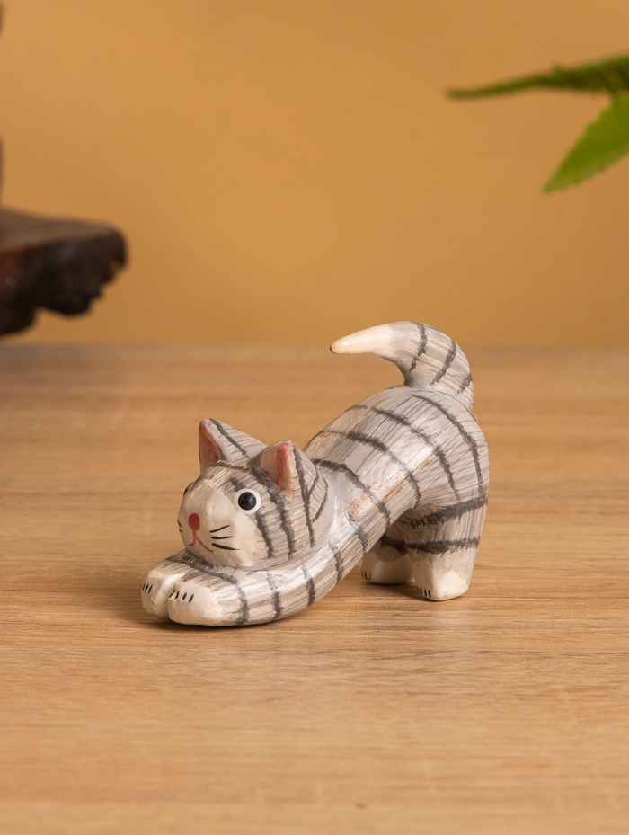 Сувенир «Потягивающийся Кот», 2.5×6×5 см, дерево, серый