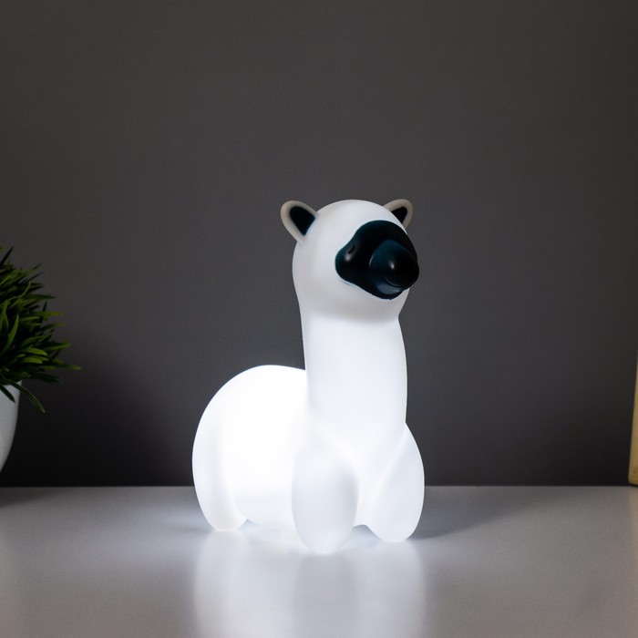 Фигурка светящаяся RISALUX «Альпака», LED-ночник, 3×LR44, белый-чёрный, 6×6×10 см