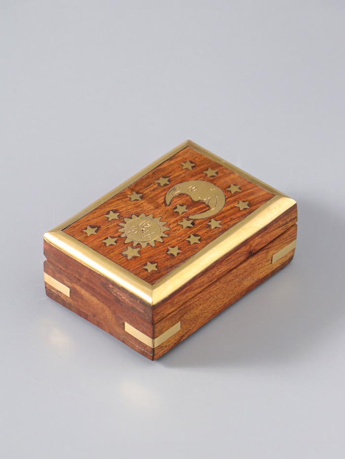 УЦЕНКА Шкатулка