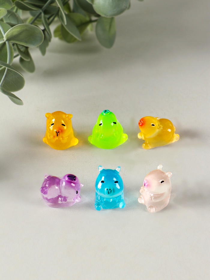 Набор фигурок флуоресцентные «Капибары», 6 шт., полистоун, 1.7×2 см