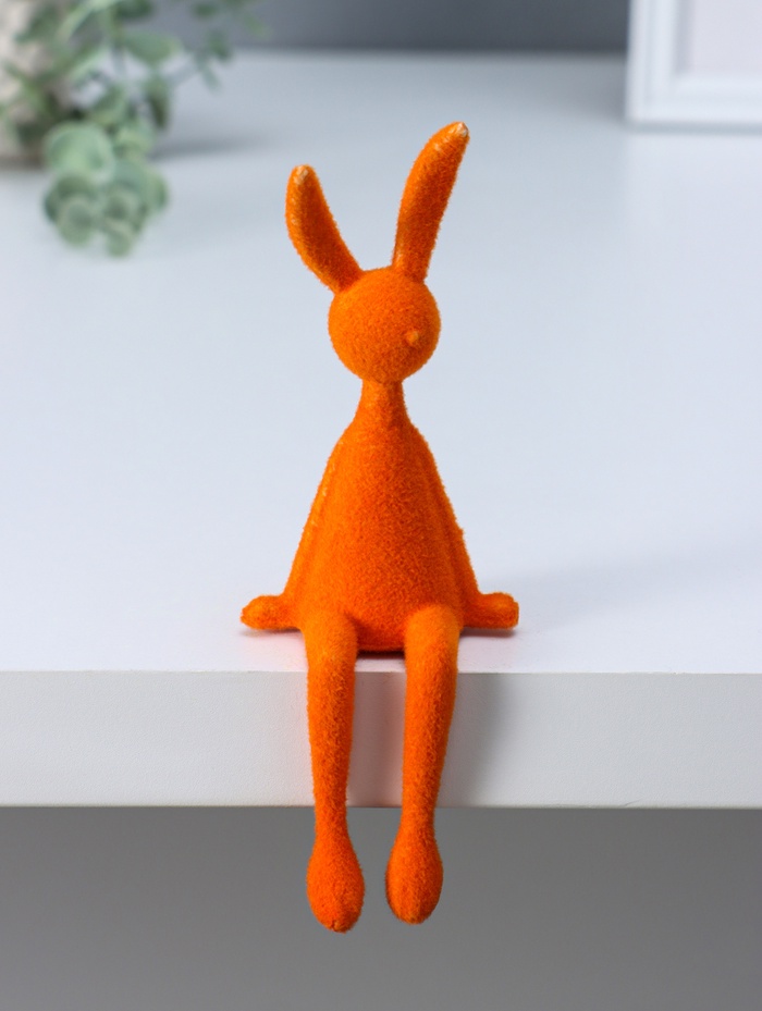 Фигурка настольная пластик «Зайчик», оранжевый, на полку, 5×5.5×15 см