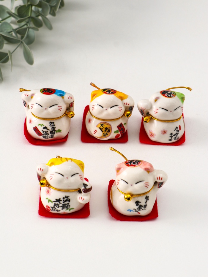 Набор фигурок керамика «Манэки-нэко - пухлые щёчки», 5 шт., 4.5×3.8×4.6 см