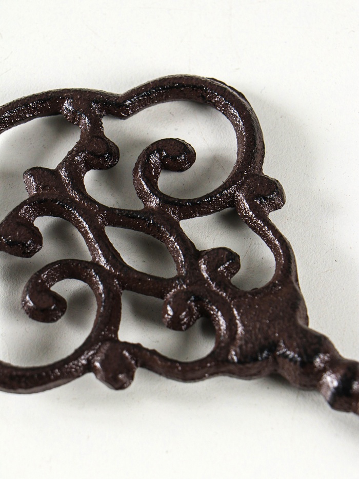 Фигурка чугун «Ключ», настенный декор, 25×9.5 см