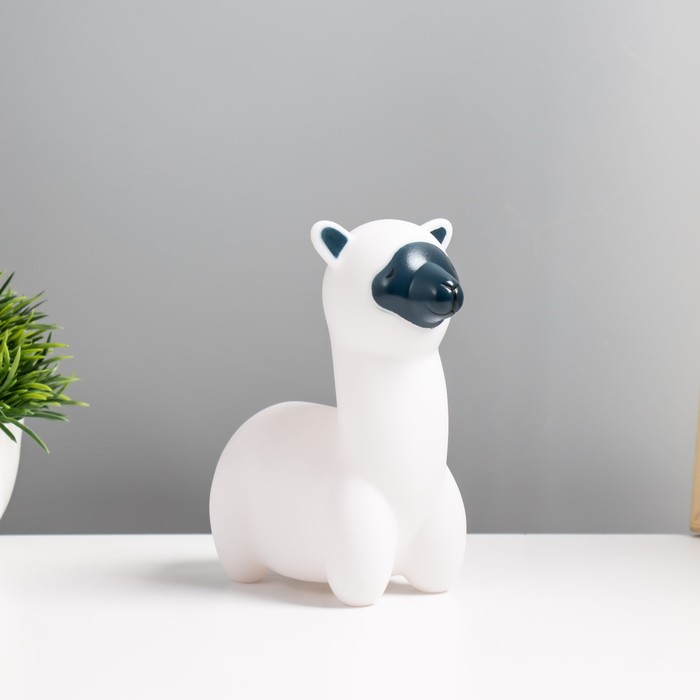 Фигурка светящаяся RISALUX «Альпака», LED-ночник, 3×LR44, белый-чёрный, 6×6×10 см