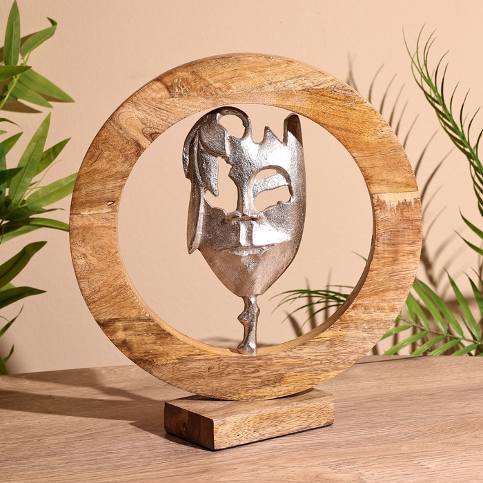 Сувенир интерьерный в деревянном кольце «Маска», 30×8×33 см