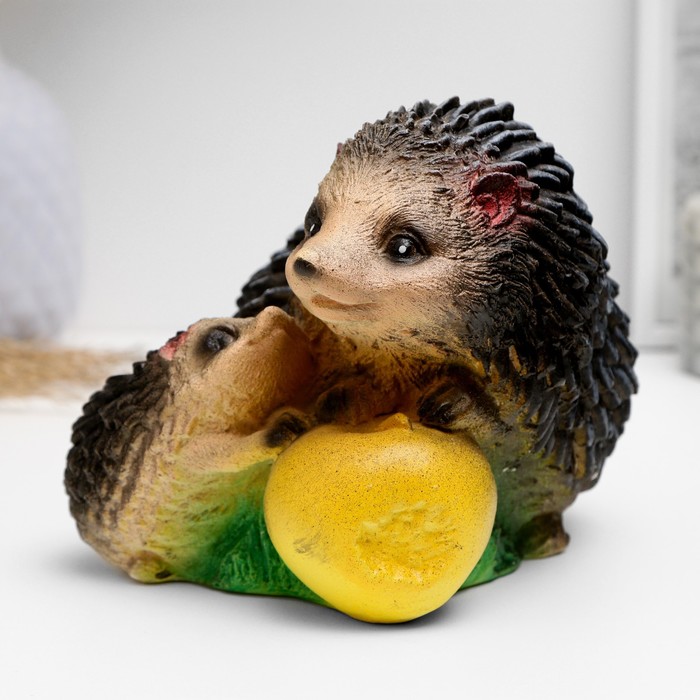 Копилка для денег «Два ежика», гипс, 18×15×14 см