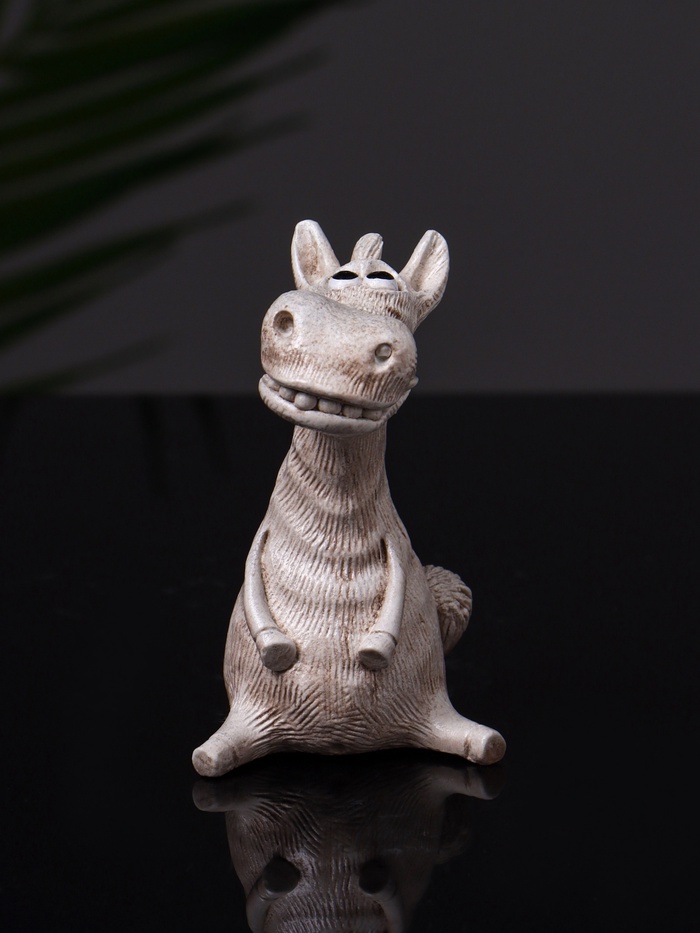 Фигурка гипс «Конь Гриша», 7×5×5 см, бежевый