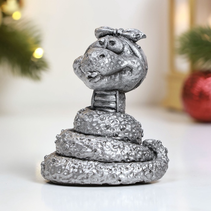 Фигурка «Змея-домохозяйка», 8.5×7×7 см, серебро
