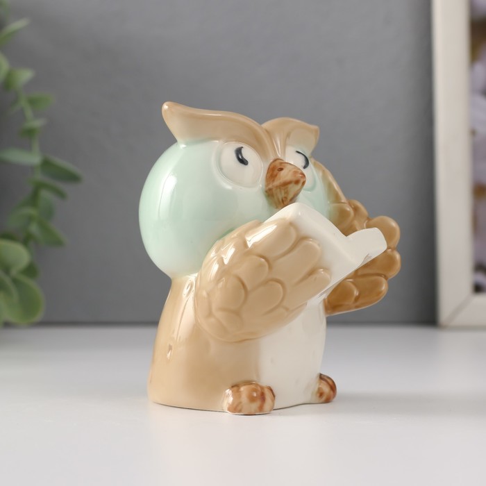 Фигурка керамика «Маленький филин с книгой», 7×7×9 см
