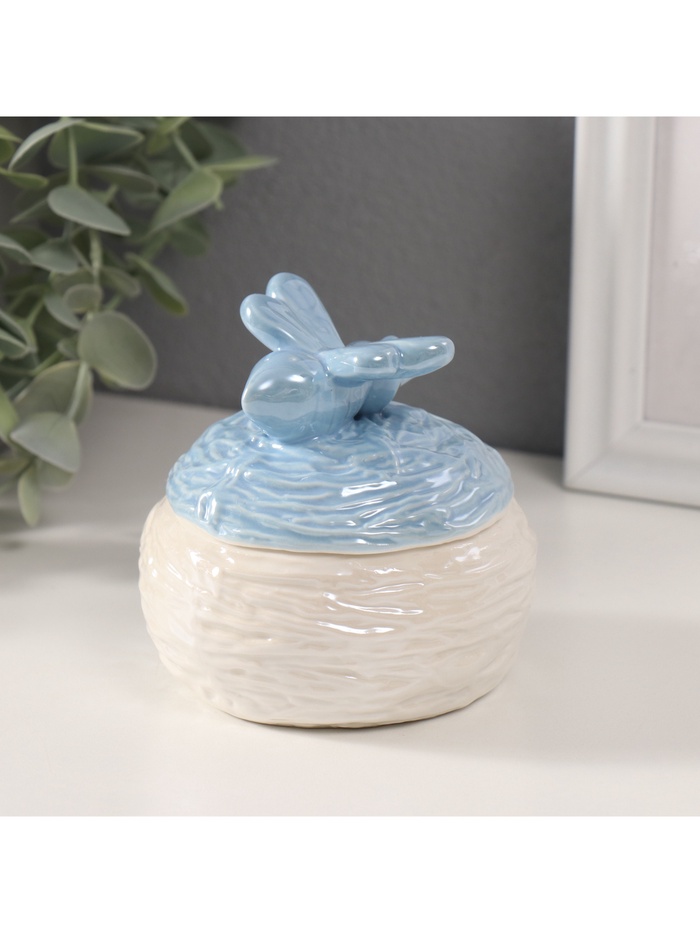 Шкатулка для украшений «Пчёлка на улье», керамика, голубой перламутр, 8.5×8.5×8 см