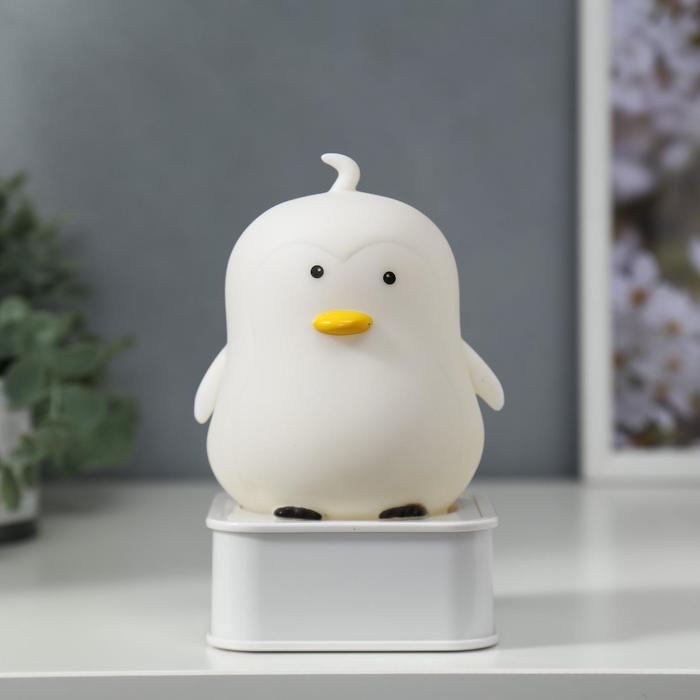 Фигурка светящаяся RISALUX «Утёнок», LED-ночник, от батареек 4×АА, USB, RGB, 9×9×15.5 см, МИКС