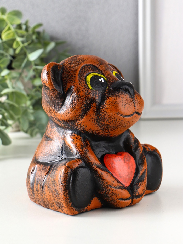 Копилка для денег «Тигрёнок с сердцем», гипс, 14.5×13.5×13 см