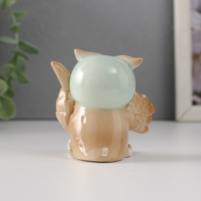 Фигурка керамика «Маленький филин с пером и бумагой», 6.5×5.6×6.4 см