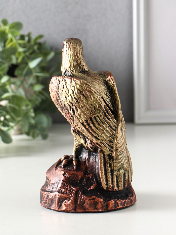 Копилка для денег «Орёл», гипс, 17.5×10×10 см, золотистый