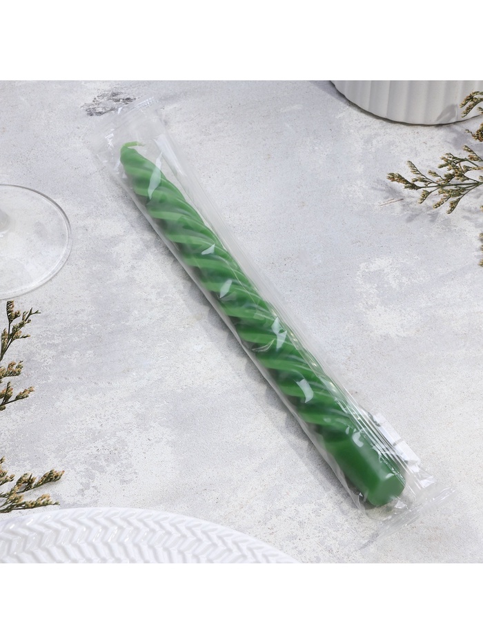 Свеча витая, 2.3×24.5 см, 5 ч, 50 г, тёмно-зелёная