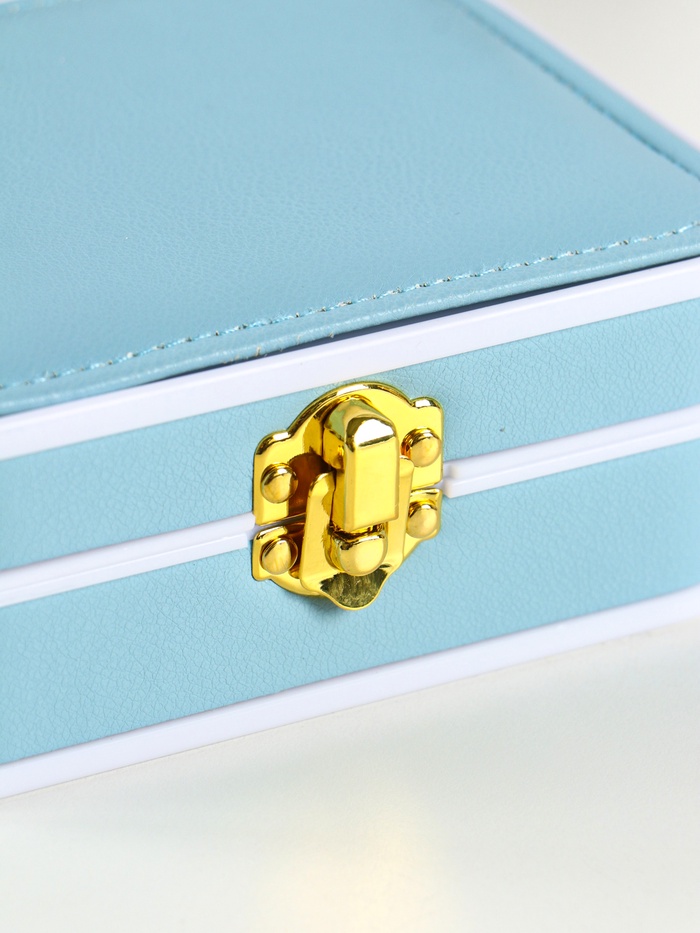 Шкатулка для украшений Giulia, пластик, кожзам, 6 ячеек, 10 полос, голубая, 13.5×11.5×5.5 см