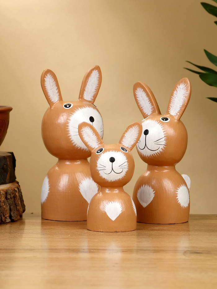 Набор сувенирный «Зайки», h=15 см, h=13 см, h=10.5 см, дерево, коричневый