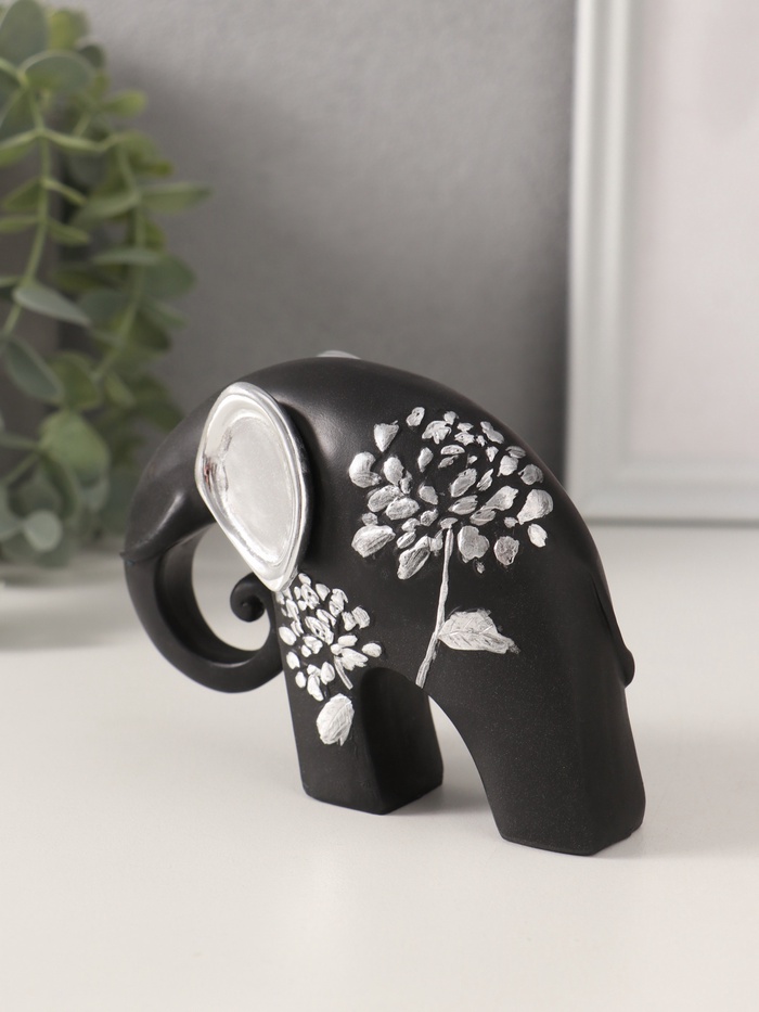 Фигурка «Чёрный слон с ушками хобот завиток», полистоун, серебряный цветок, 12×5×9 см