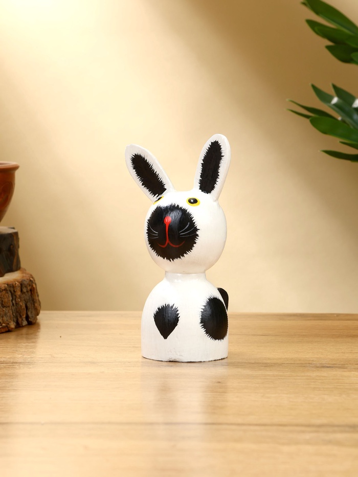 Набор сувенирный «Зайки», h=14 см, h=12 см, h=9 см, дерево, бело-чёрный