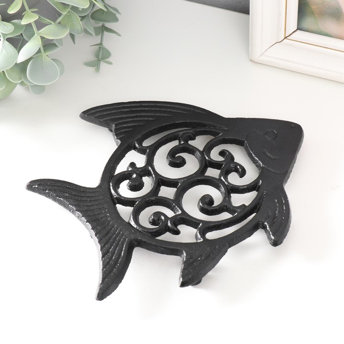 Фигурка чугун, подставка под горячее «Рыбка в узорах», 19×16.5 см