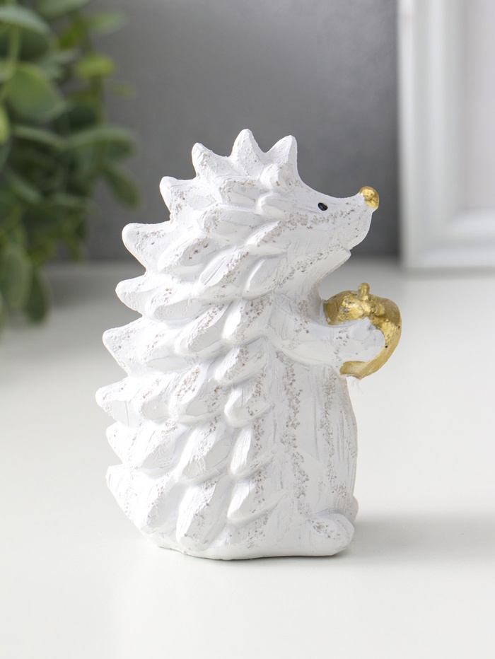 Фигурка полистоун «Ёжик с яблоком», белый с золотом, 5×8×10.8 см