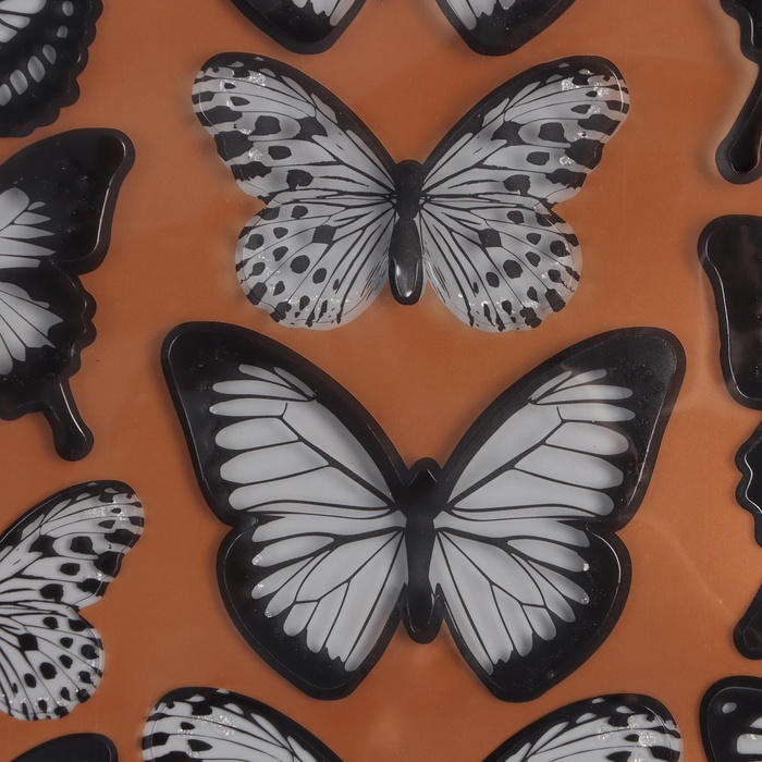 Интерьерный декор «Бабочки полупрозрачные», пластик, чёрные, набор 18 шт., без клеевого слоя, 5; 6; 7 см