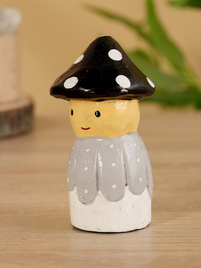 Сувенир «Гномик», 5.5×5.5×10 см, дерево, чёрно-серый