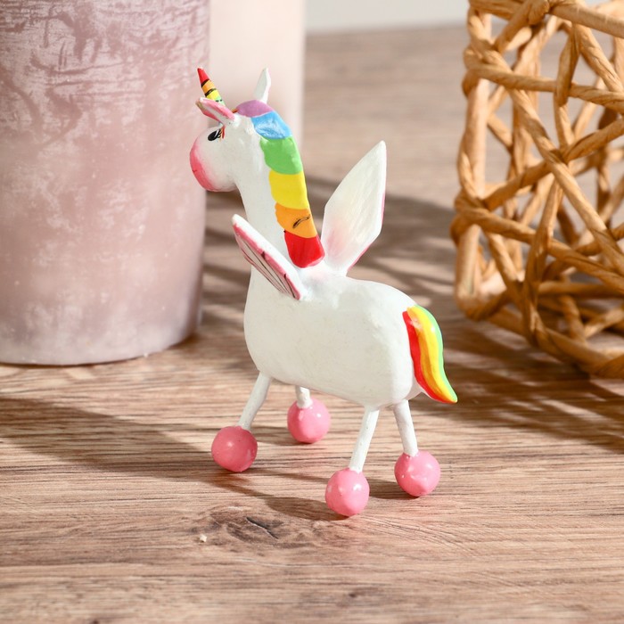 Сувенир «Единорожик», 6×9×5 см, дерево