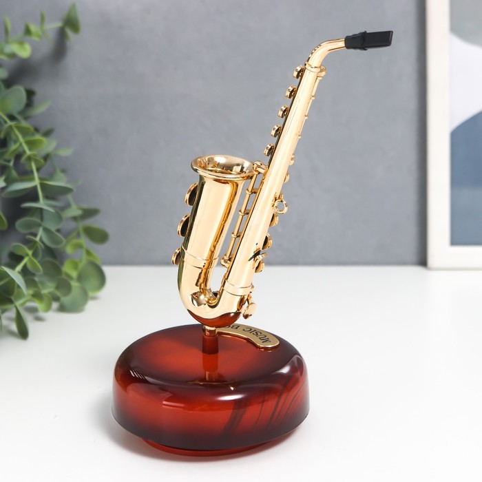 Сувенир музыкальный механический «Саксофон», 9.5×9.5×20 см