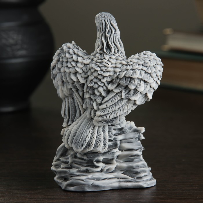 Фигурка «Орёл малый», 10 см