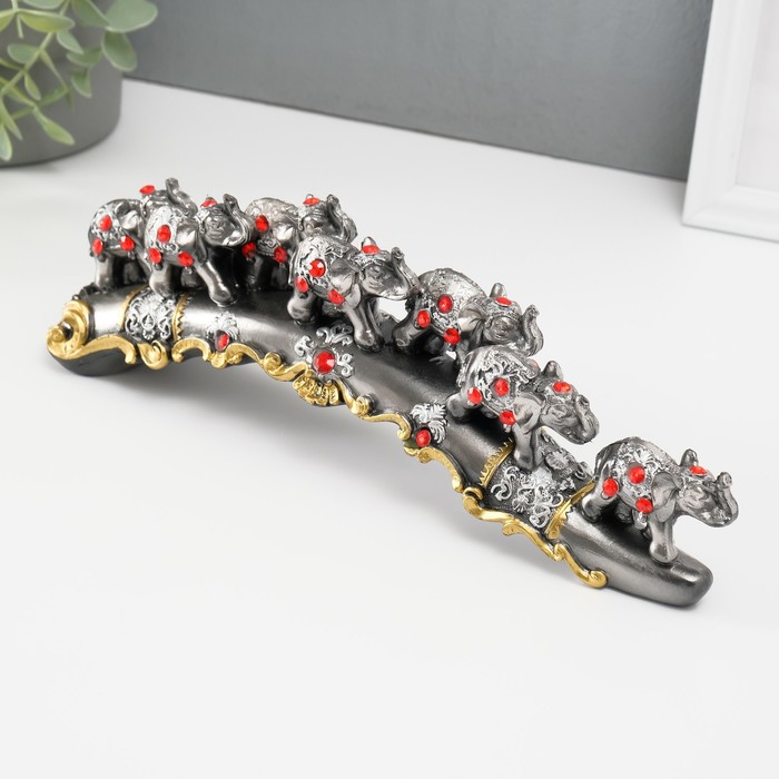 Фигурка полистоун «7 слонов на дуге со стразами», 29.5×7×5 см