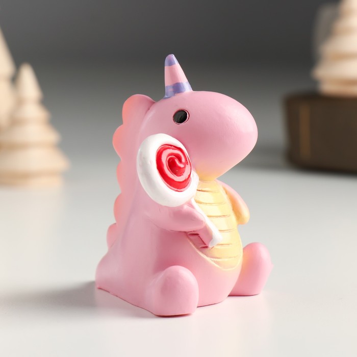 Фигурка полистоун «Дино-единорог: сладкоежка», 5×5×7 см, МИКС