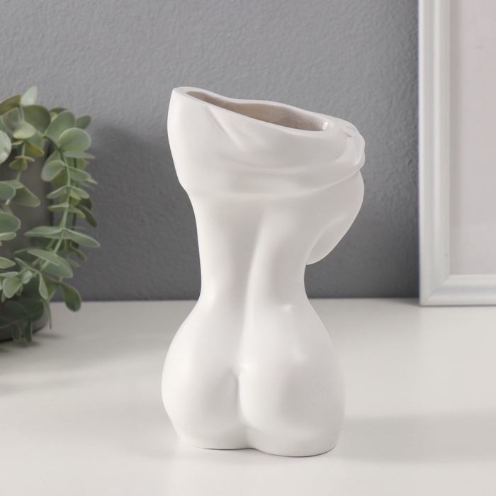 Фигурка - подставка для мелочей «Скульптура. Женское тело», вазон полистоун, 9.9×18.6 см