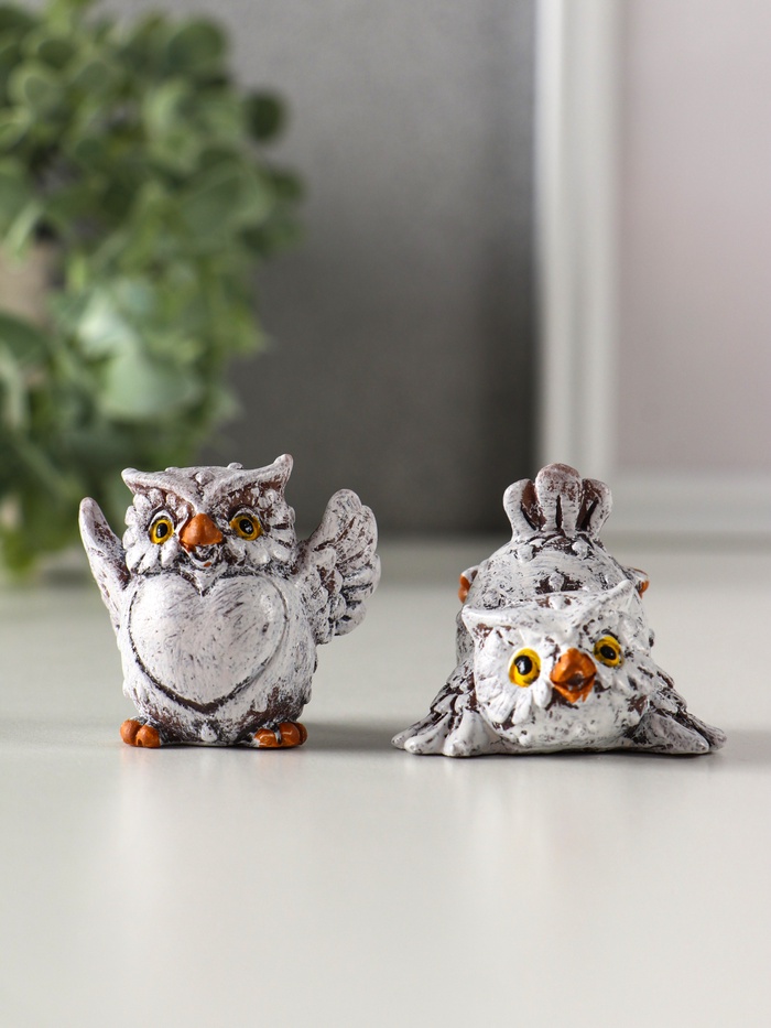 Фигурка полистоун «Филин с сердечком-пузиком», 4×4.1×3 см, МИКС