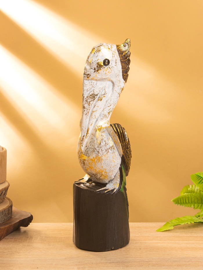 Сувенир интерьерный «Пеликан», 10×10×33 см, дерево, белый с золотом
