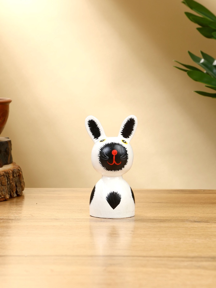 Набор сувенирный «Зайки», h=14 см, h=12 см, h=9 см, дерево, бело-чёрный