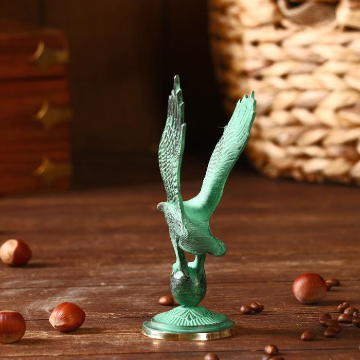 Сувенир «Степной орёл», 5.5×5.5×15 см, латунь