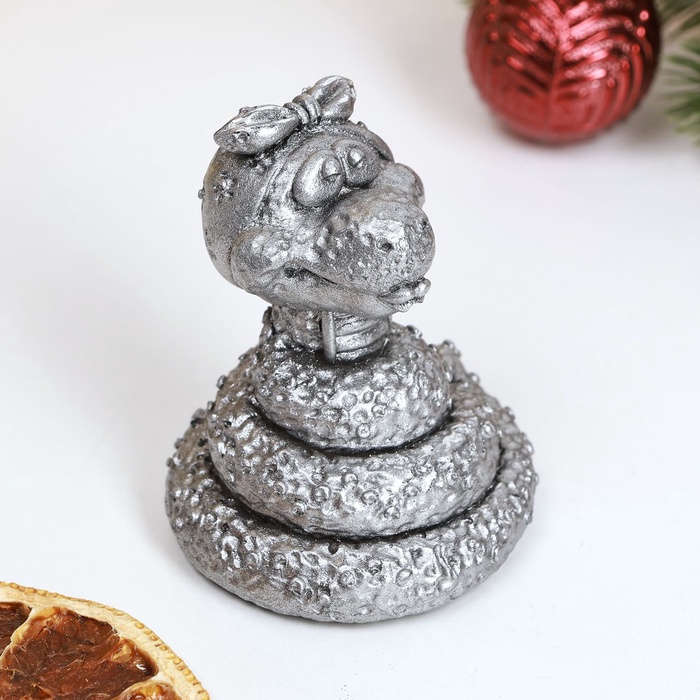 Фигурка «Змея-домохозяйка», 8.5×7×7 см, серебро