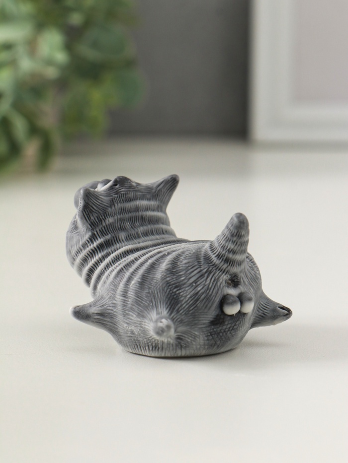 Фигурка «Кот летит на пузе», 4.5 см