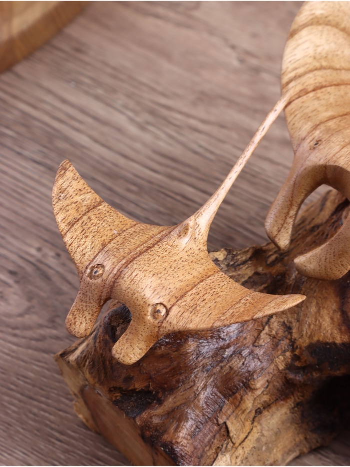 Сувенир «Скаты», 20×12×8 см, дерево джати и камал