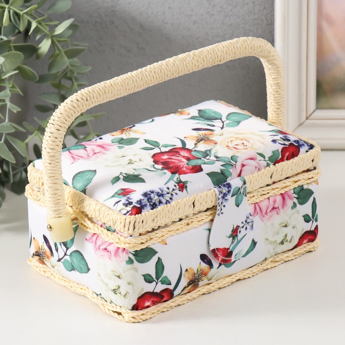 Шкатулка для рукоделия и шитья «Садовые цветы», хранение ниток, иголок, мелочи, 18×12×9.5 см