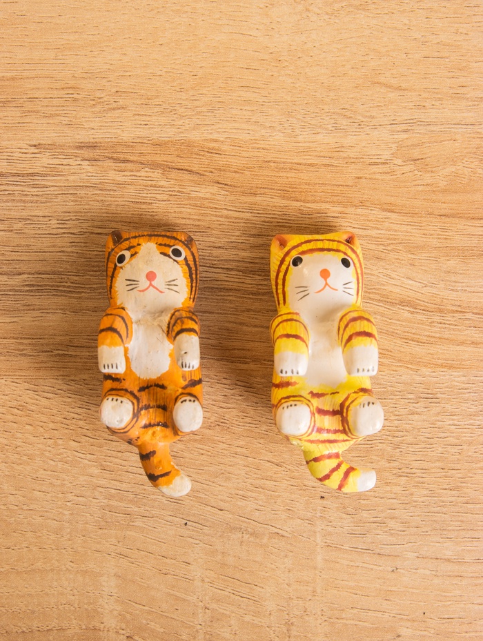 Сувенир «Цепкий Котёнок», 2.5×3.5×7 см, дерево, оранжевый