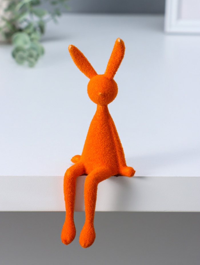 Фигурка настольная пластик «Зайчик», оранжевый, на полку, 5×5.5×15 см