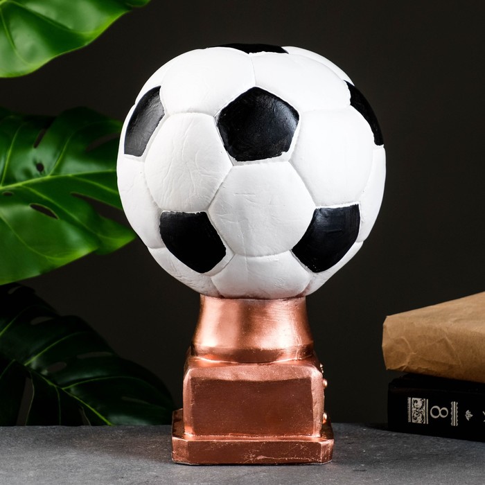 Копилка для денег «Кубок мяч», гипс, 29×19×19 см