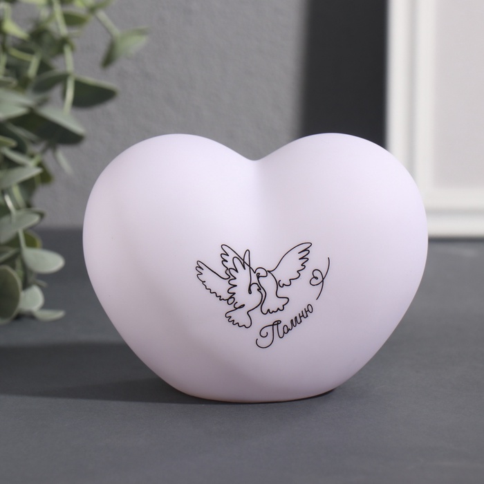 Фигурка светящаяся RISALUX «Сердце. Голуби», LED-ночник, 3хLR44, 8×11×7 см